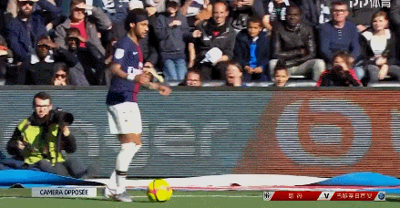 官方：匈牙利豪门费伦茨瓦罗斯与主帅罗比·基恩续约一年（官宣：匈牙利劲旅费伦茨瓦罗斯与主帅罗比·基恩续约一年）