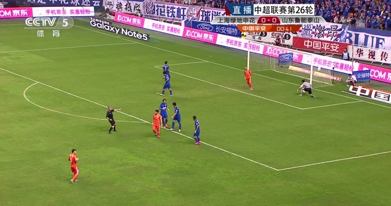 官方：英格兰名哨安东尼-泰勒将执法欧冠第4轮布鲁日vs巴萨