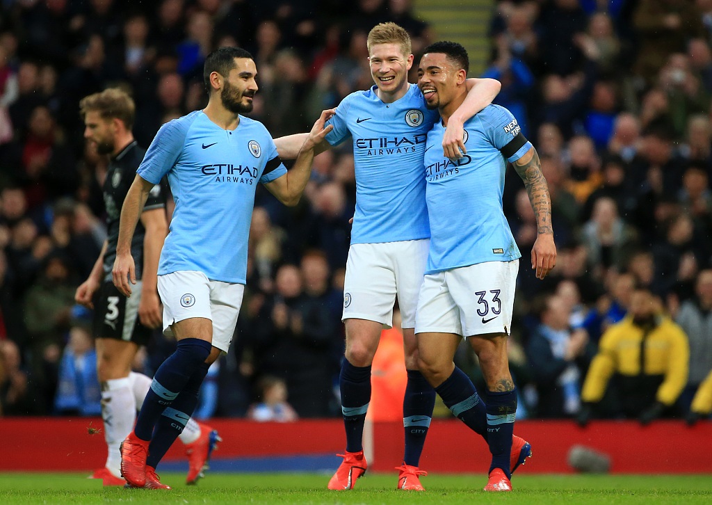 官方：FC东京攻击手俵积田晃太大腿肌肉受伤，本赛季报销