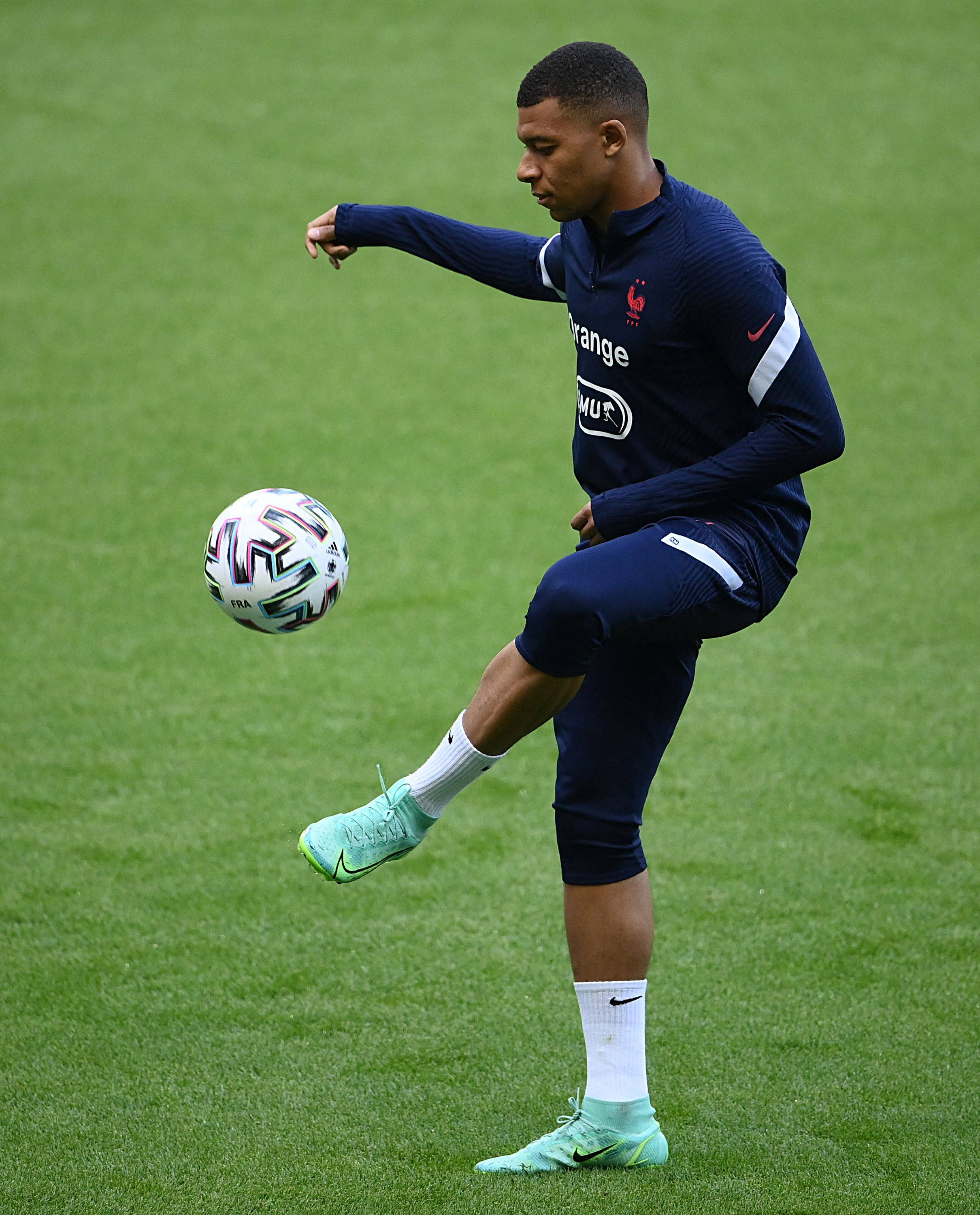 老鹰伤病名单：波尔津吉斯&特雷&杨等4人将缺席今日战骑士