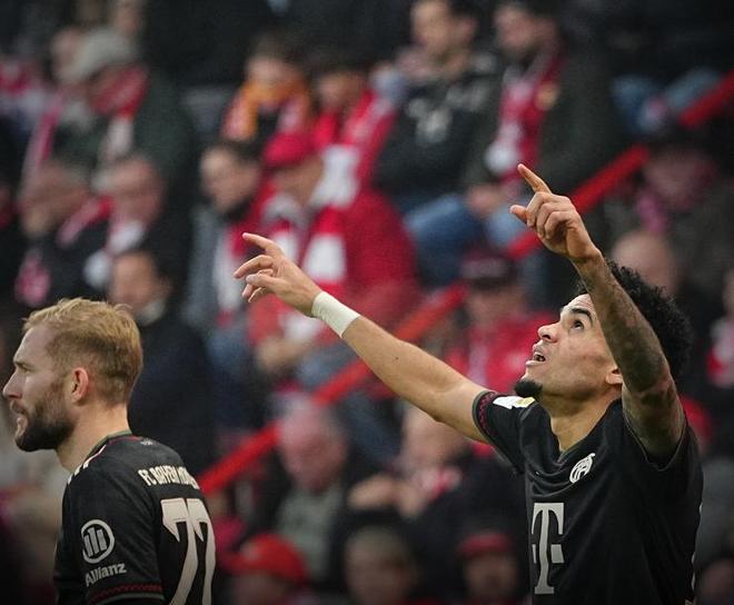 英超：阿森纳3-0完胜纽卡斯尔（英超：阿森纳3-0零封纽卡斯尔）