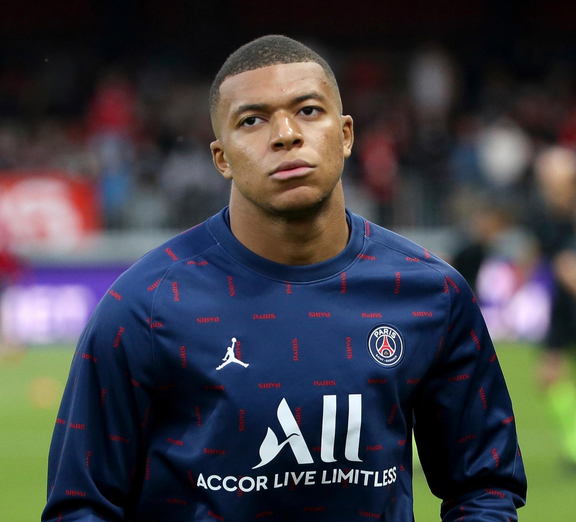 足球心理素质的重要性（心理素质在足球中的关键作用）