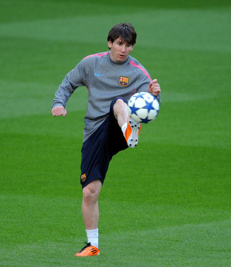 欧塞尔主席周云杰：我想把欧塞尔打造成中国足球出海的桥头堡