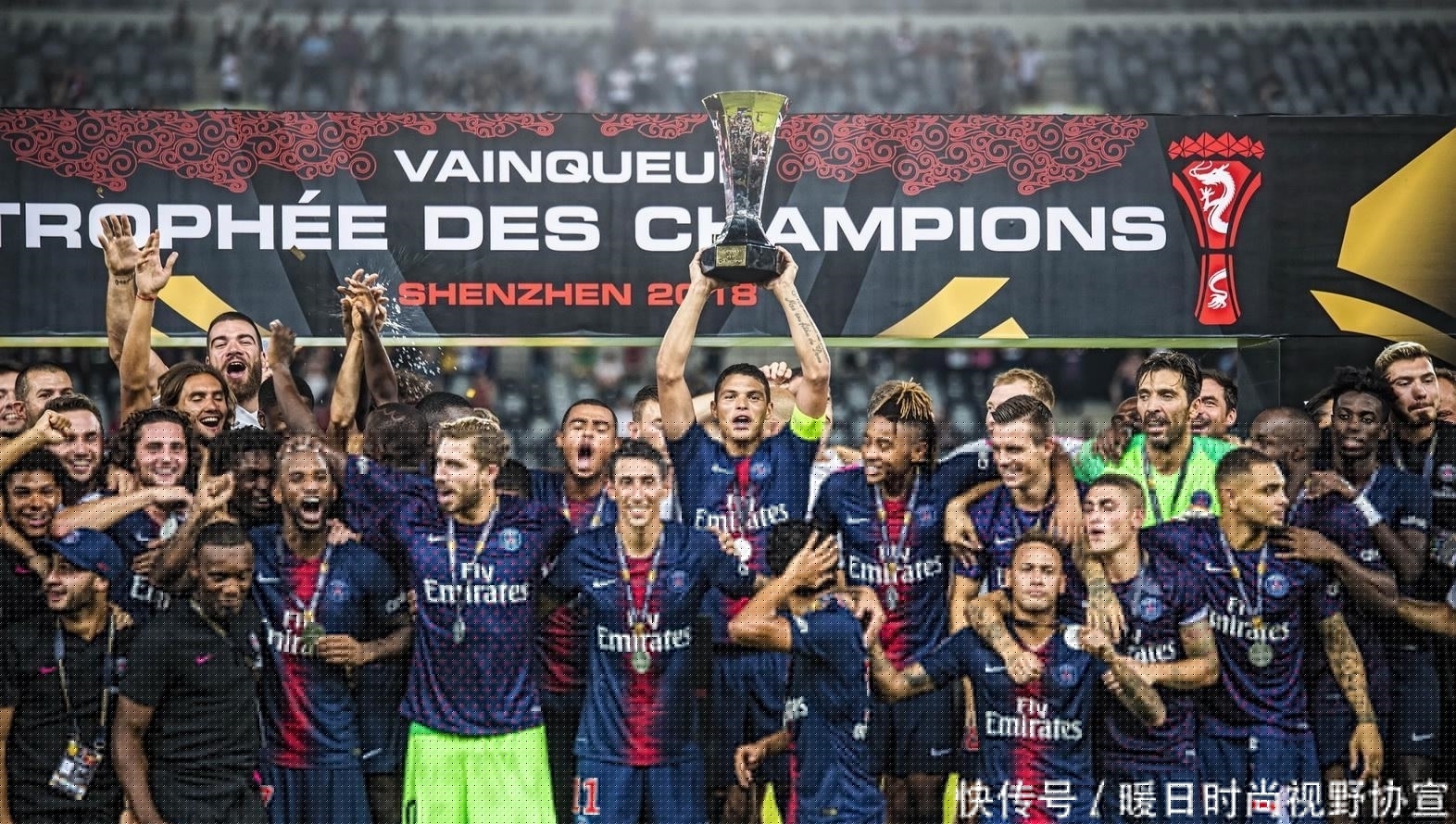 科贝记者：皇马仍在尝试续约维尼修斯，并认为他拥有非凡未来（科贝记者：皇马正推进维尼修斯续约，深信其未来无可限量）