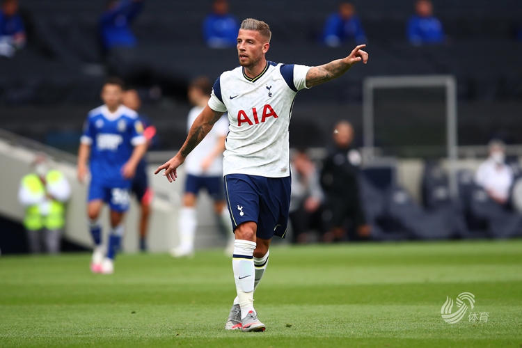 足球报：邵佳一确认当选中国国家队新任主帅！（足球报：邵佳一正式出任中国国家队新主教练！）