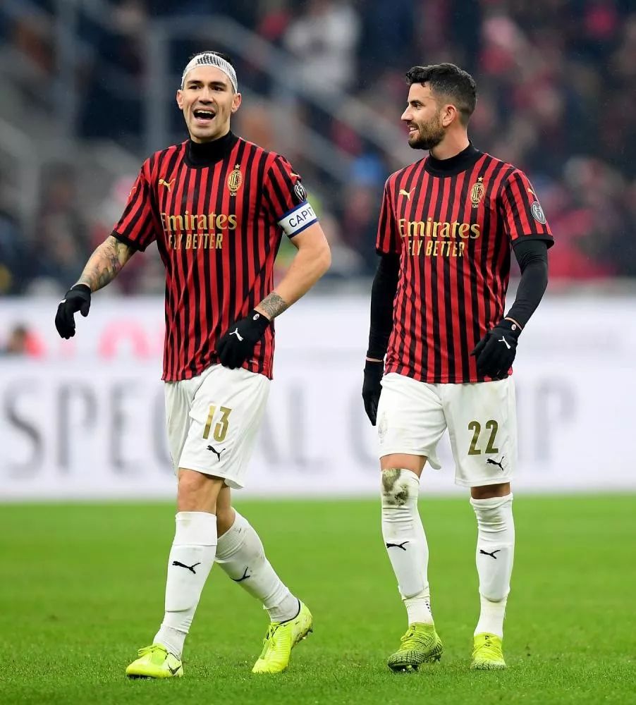 纳米比亚足球的拓荒者-艾里法斯・希武特-上，当年的大连万达26号（艾里法斯·希武特：纳米比亚足球先驱（上）——昔日大连万达26号）